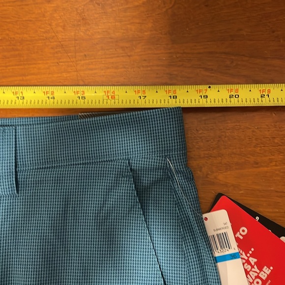 PGA Tour shorts - Picture 4 of 7